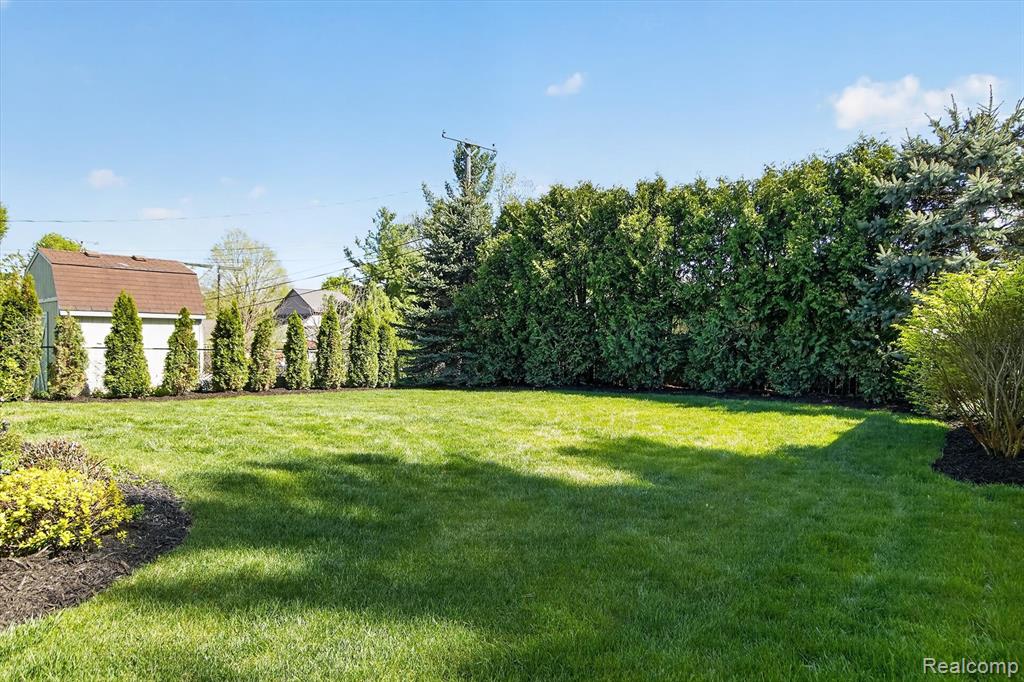 46099 Neeson Street, Northville, MI 48167 — Photo 28