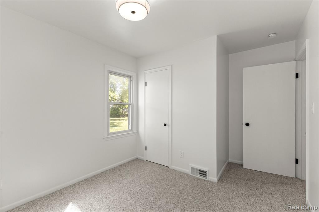 5925 Gilman Street, Garden City, MI — Photo 22