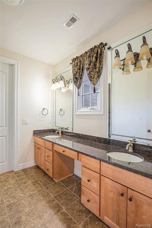 8301 Misty, Grand Blanc, MI 48439 — Photo 13