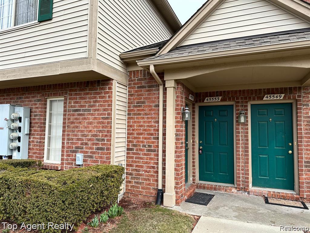 45553 Hidden View Court, Utica, MI 48315 — Photo 2