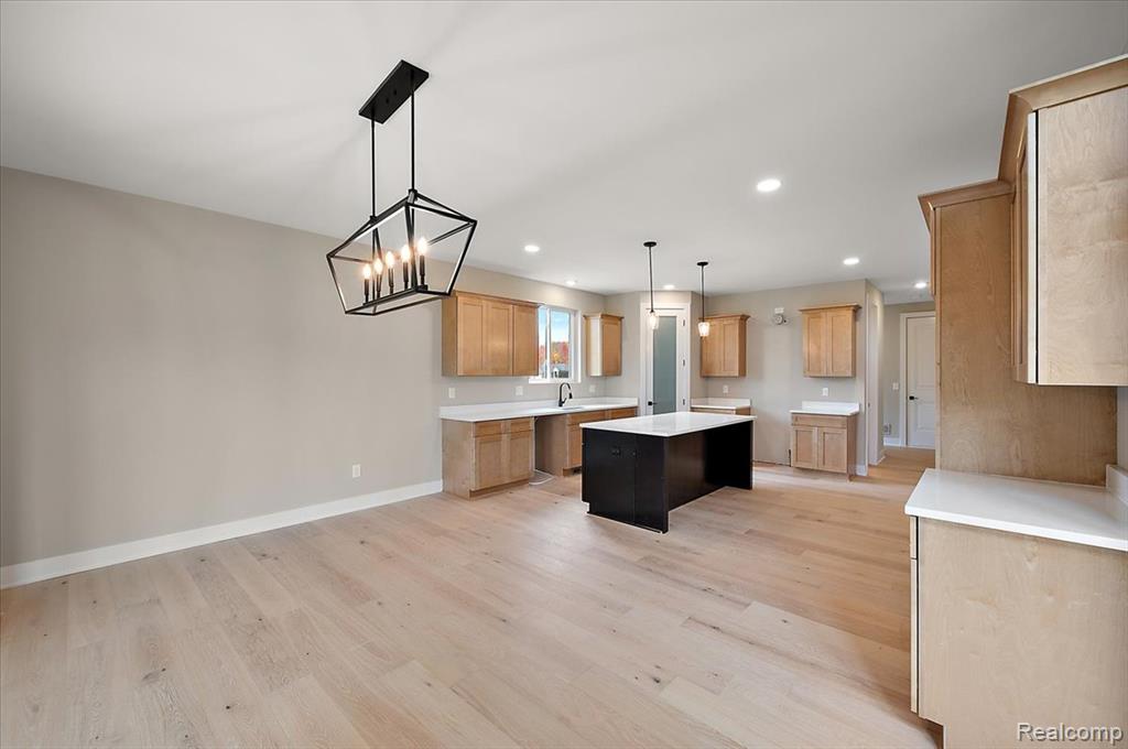 50352 Mistwood Drive, Macomb, MI 48042 — Photo 21