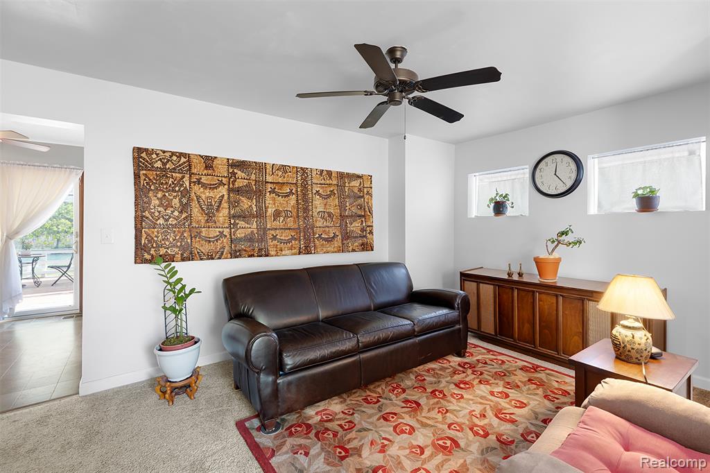 22827 Meridian Road, Grosse Ile, MI 48138 — Photo 23