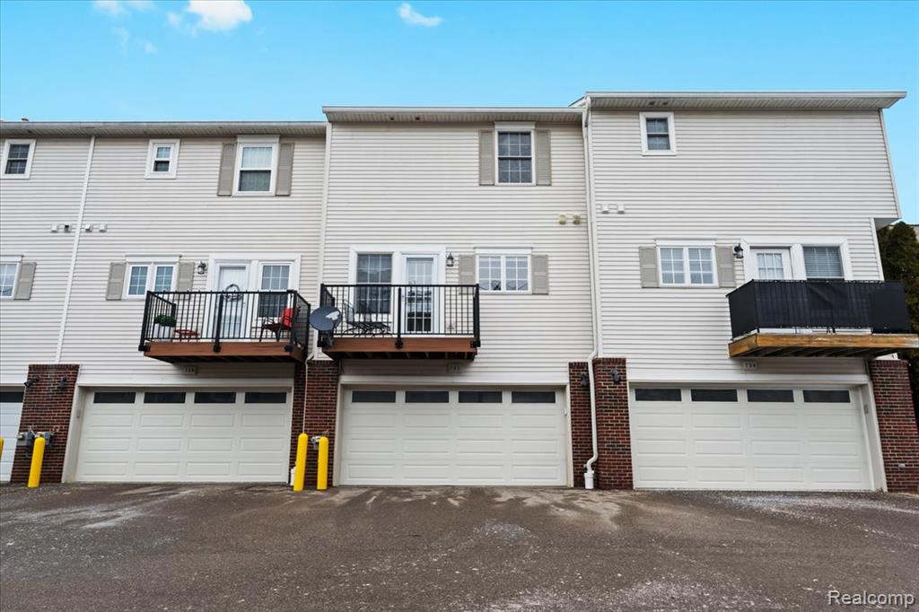 732 Eagle Drive, Fenton, MI 48430 — Photo 30