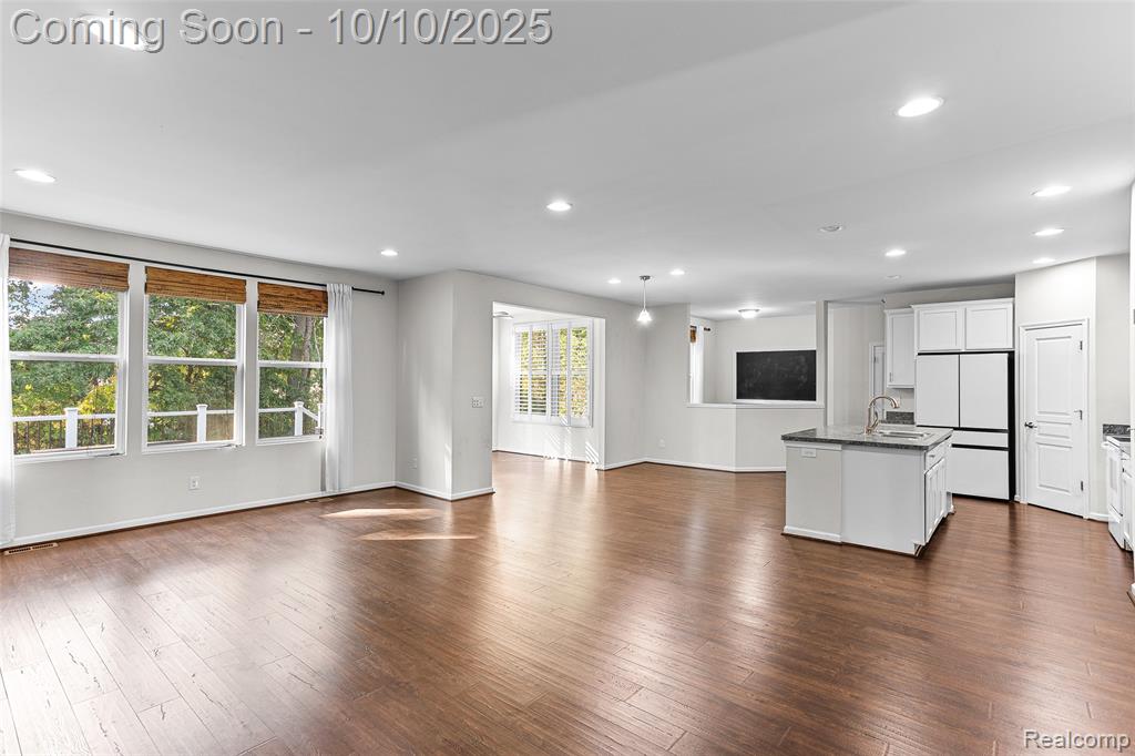 57797 Village Drive, New Hudson, MI 48165 — Photo 15