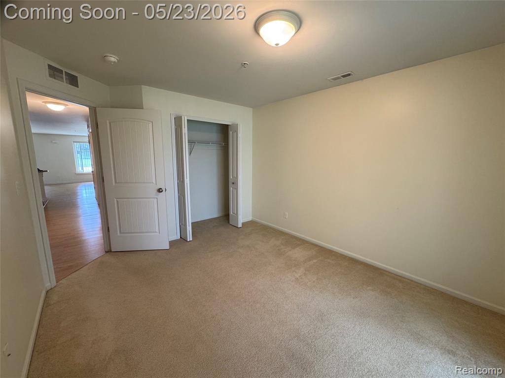 34086 Utica Road, Fraser, MI 48026 — Photo 8