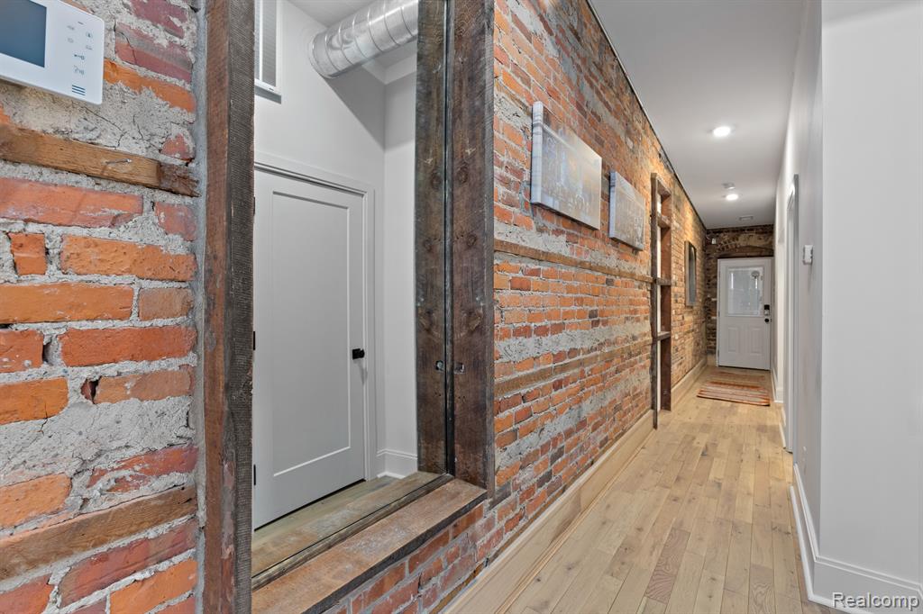 459 E MILWAUKEE Street, Detroit, MI 48202 — Photo 14