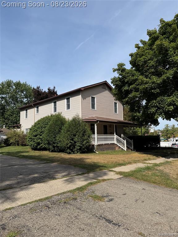 155 Pine Street, Lapeer, MI 48446