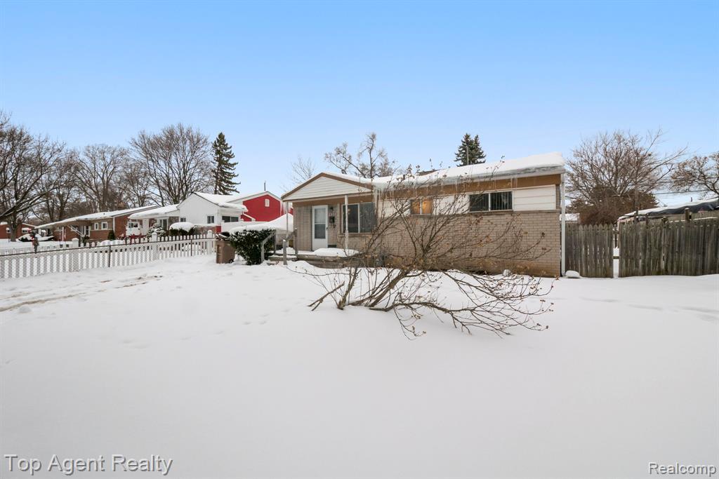 520 Linda Vista Drive, Pontiac, MI 48342 — Photo 4