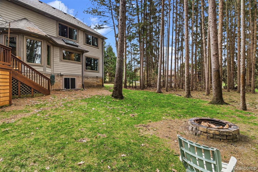 9641 Rolling Greens Drive, Pinckney, MI 48169 — Photo 40