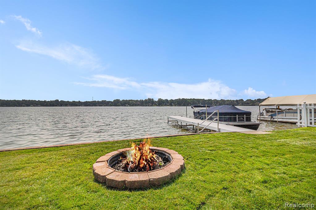 3174 Nisbet Road, Pinckney, MI 48169 — Photo 28