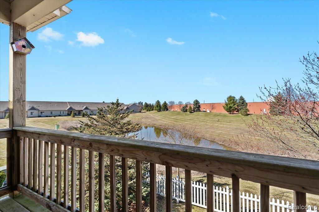 273 VICTORIA Drive, Dexter, MI 48130 — Photo 12