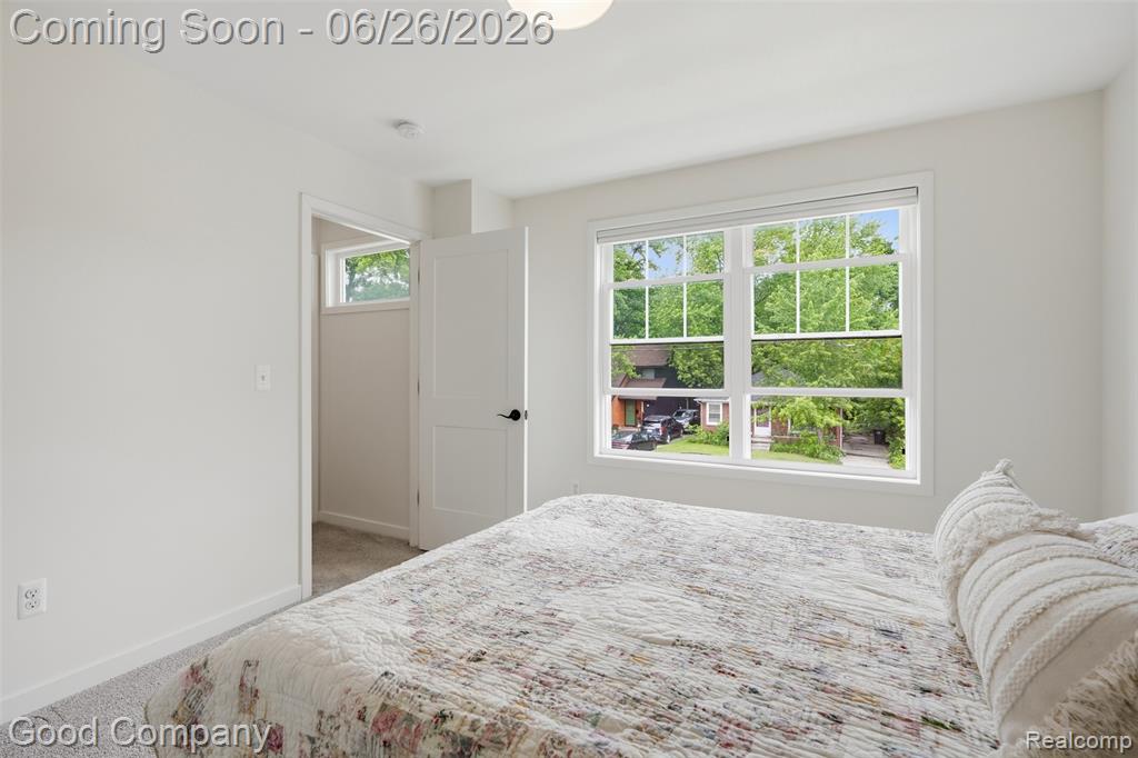 8431 Kenberton Drive, Oak Park, MI 48237 — Photo 23