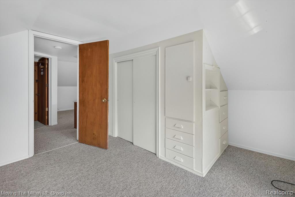 46800 W 11 Mile Road, Novi, MI — Photo 34