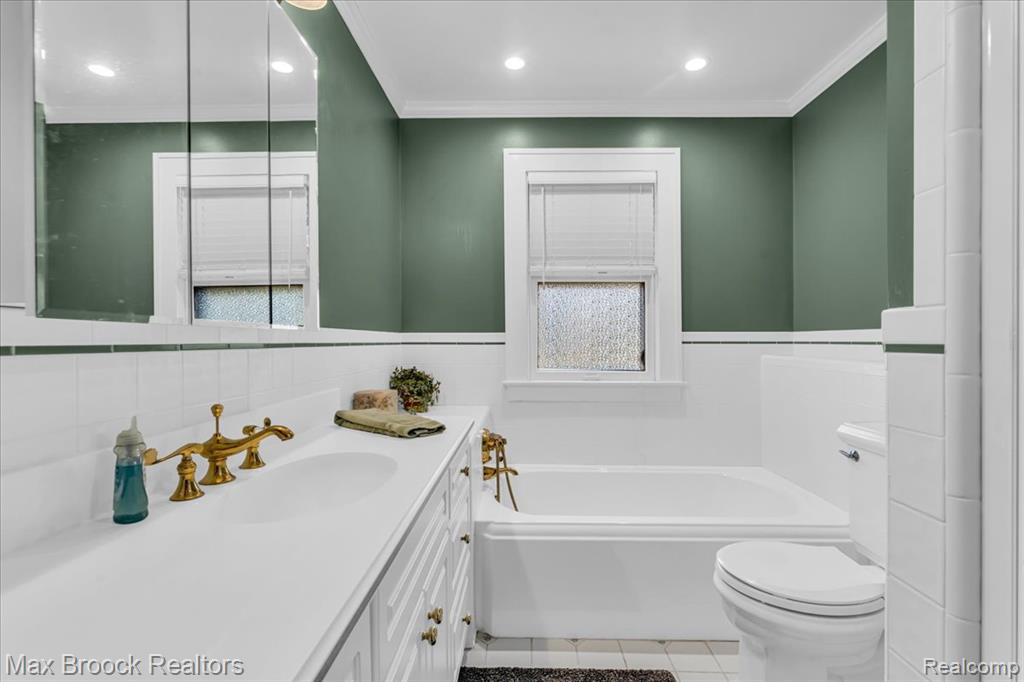 11 Poplar Park Boulevard, Pleasant Ridge, MI — Photo 36