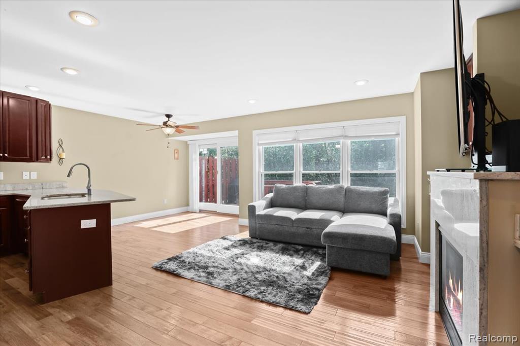 50511 Beechwood Court S, Plymouth, MI 48170 — Photo 5