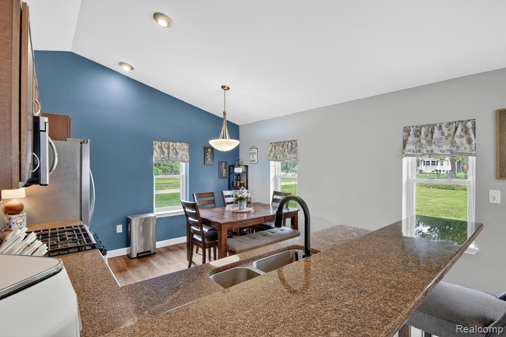 1020 Savage Road, Belleville, MI 48111 — Photo 18