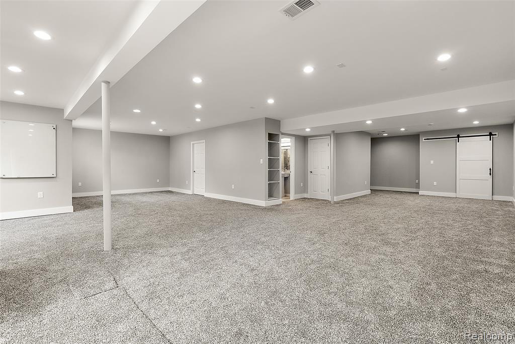 31065 Tremont Lane, Franklin, MI 48025 — Photo 35