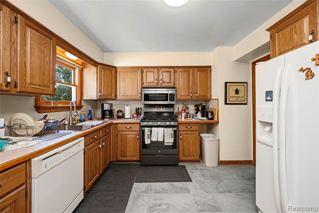 2762 N Harris Road, Ypsilanti, MI 48198 — Photo 38