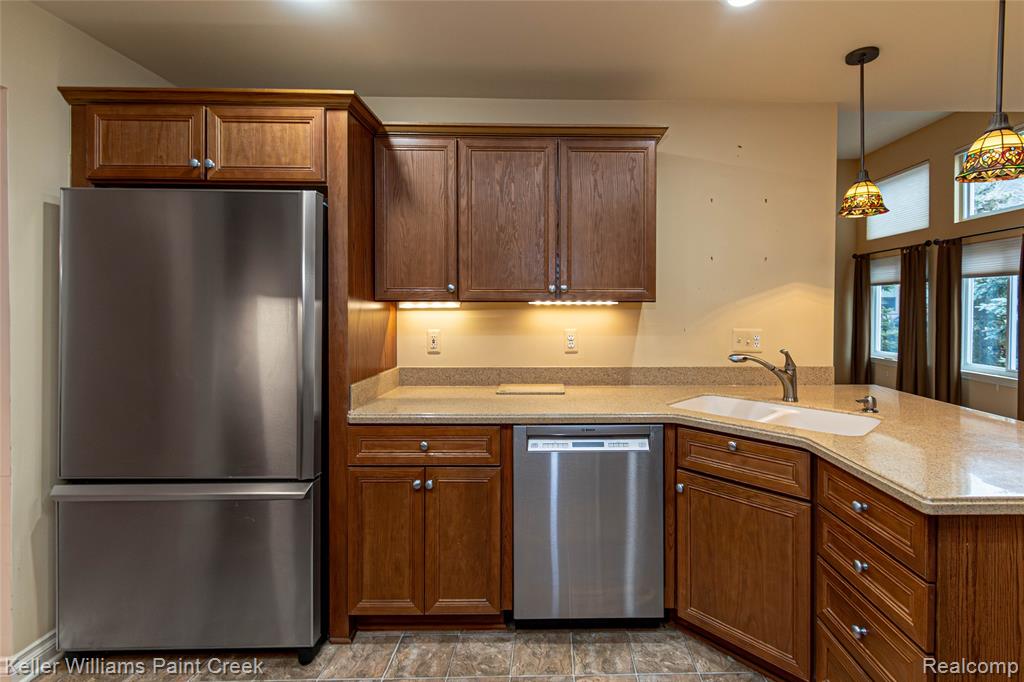 49675 Sable Creek Drive, 30, Macomb, MI 48042 — Photo 7