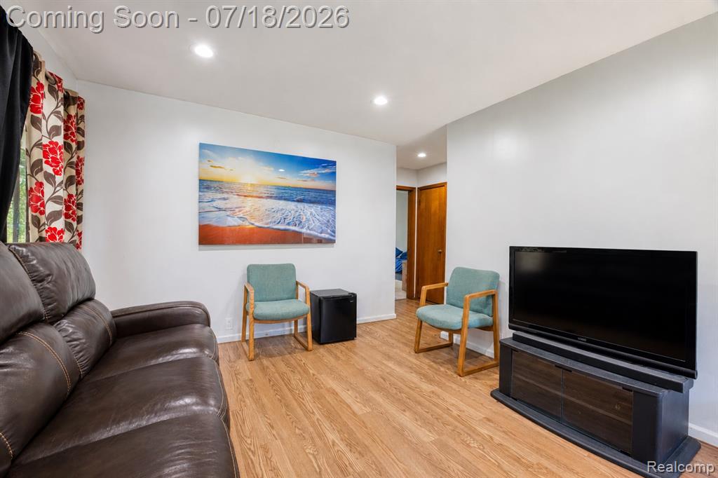 46555 North Avenue, Macomb, MI 48042 — Photo 8