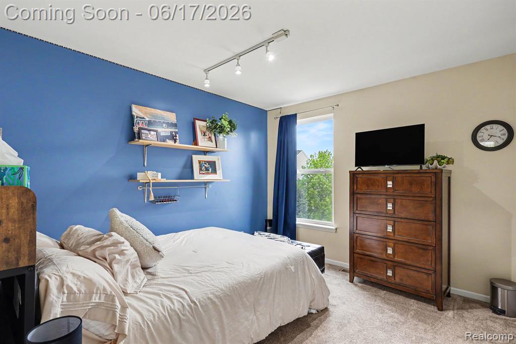 19120 Pembridge Street, Macomb, MI 48042 — Photo 20