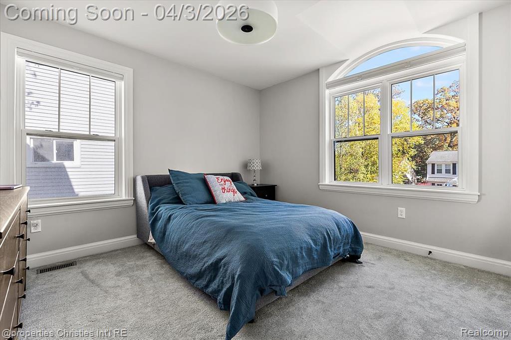 929 N Pleasant Street, Royal Oak, MI 48067 — Photo 27
