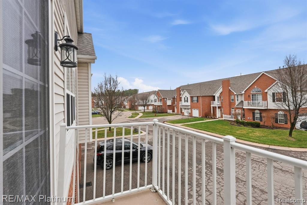 556 Olde English Circle, 94, Howell, MI 48855 — Photo 16