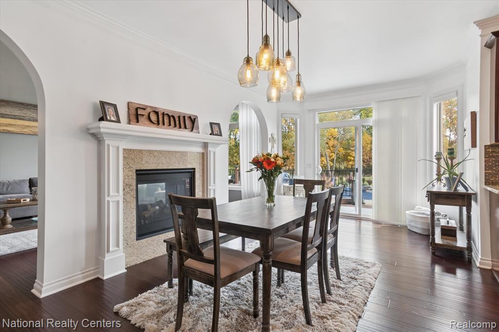 9888 Meadow View Court, Northville, MI 48167 — Photo 12