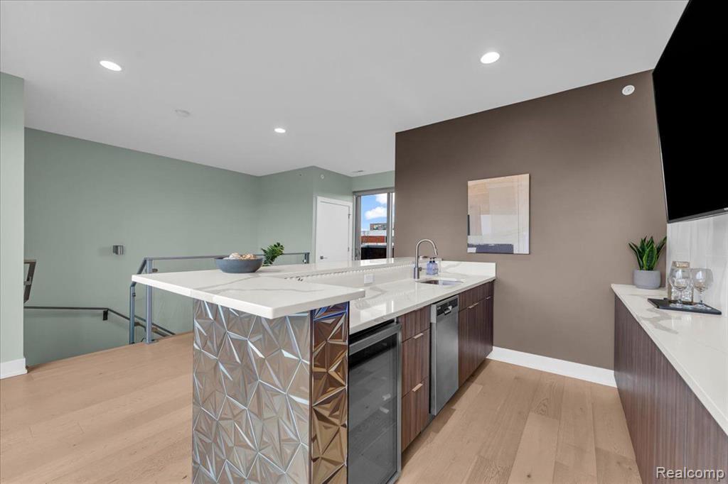 236 Alfred Street, Detroit, MI 48201 — Photo 32