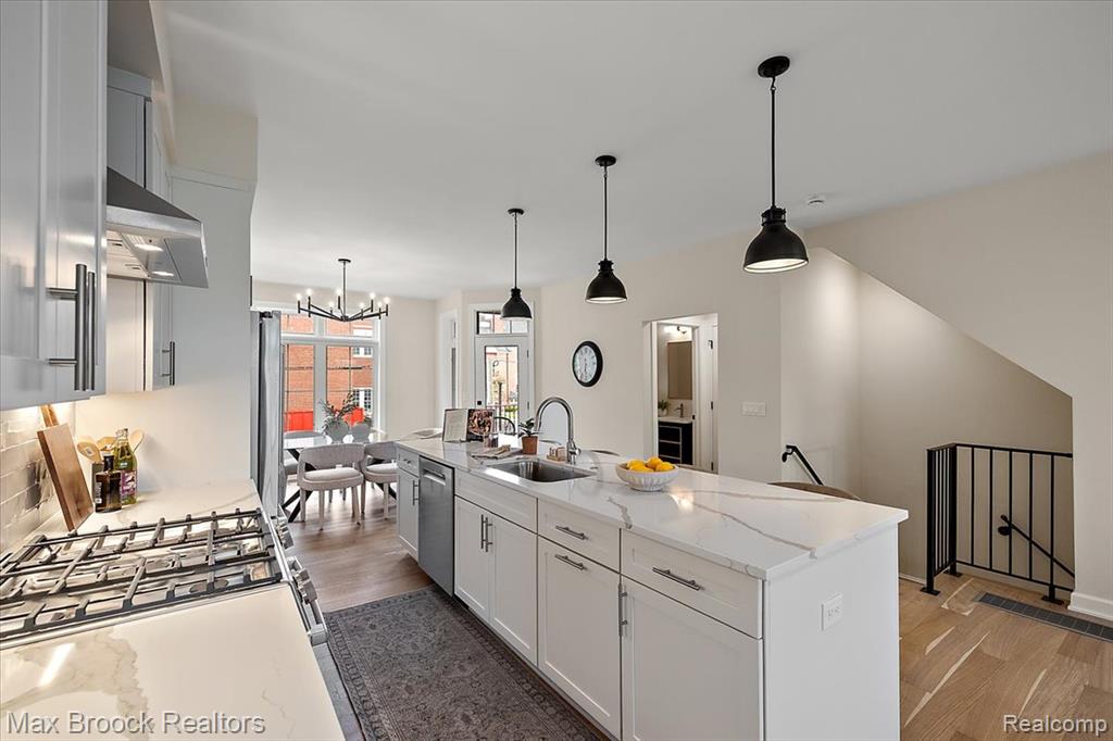 382 Notre Dame Street, Grosse Pointe, MI 48230 — Photo 10