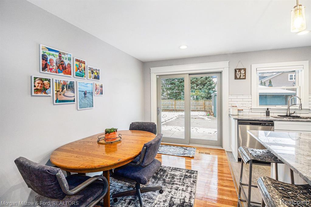 425 Crystal Street, Milford, MI 48381 — Photo 8
