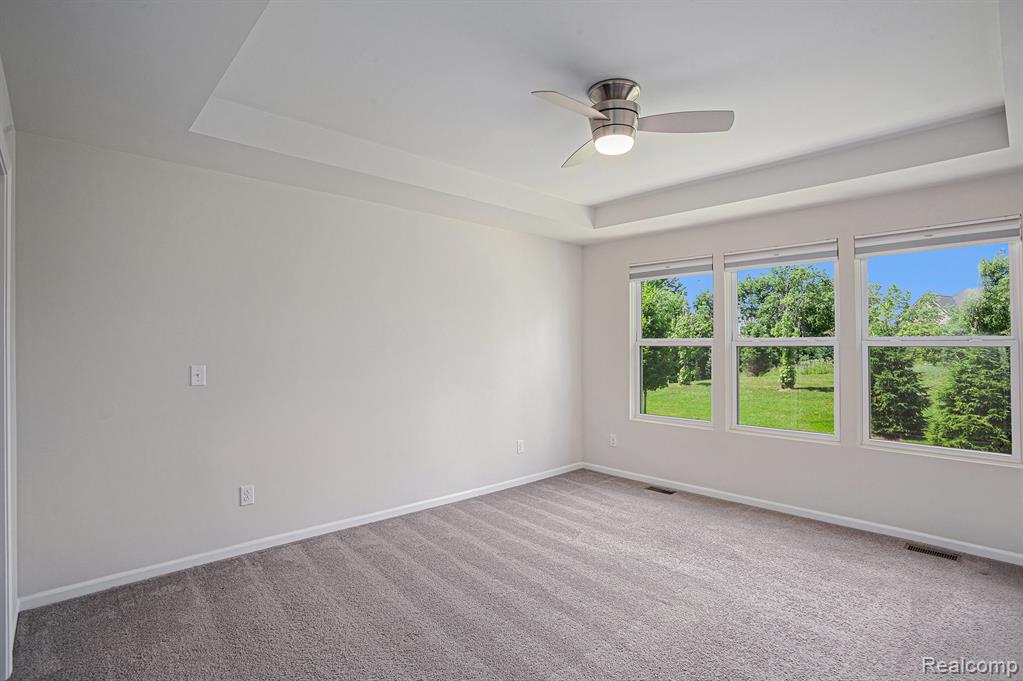 24727 IVY LANE, Novi, MI — Photo 15