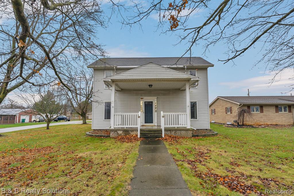 7493 S SAGINAW Street, New Lothrop, MI 48460 — Photo 2