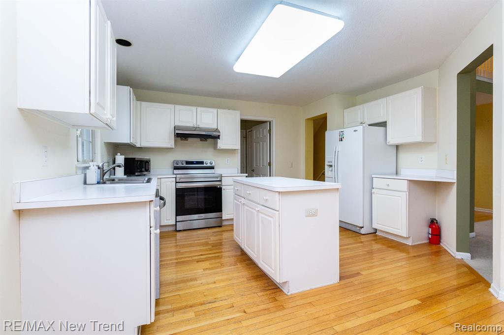 4905 RAVINE, Ann Arbor, MI 48105 — Photo 11