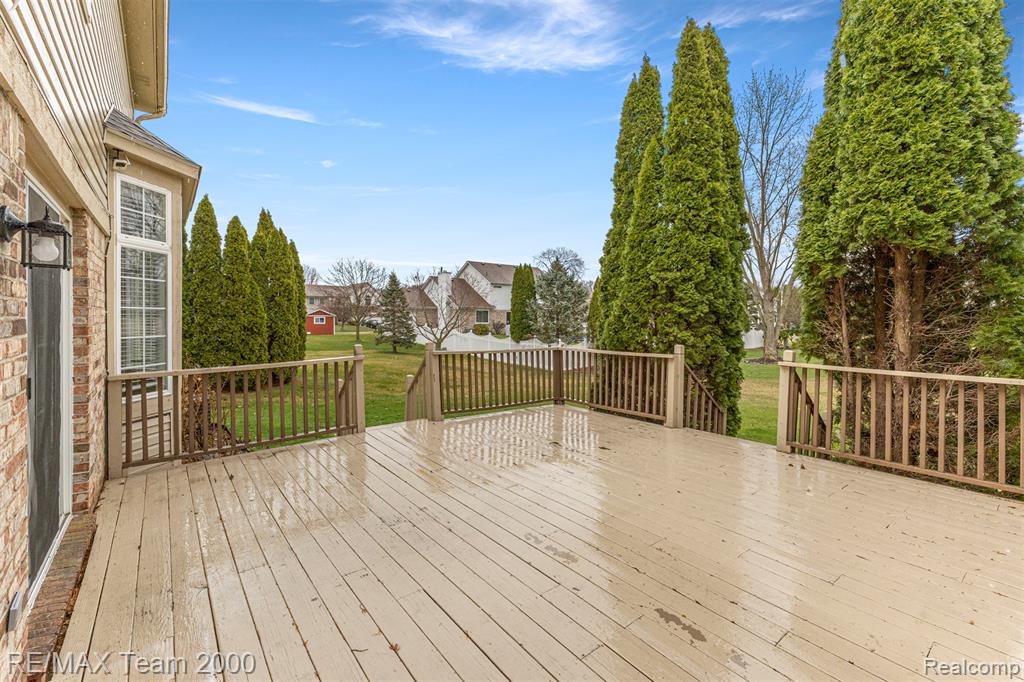 21717 Hildebrandt Drive, Flat Rock, MI 48134 — Photo 43