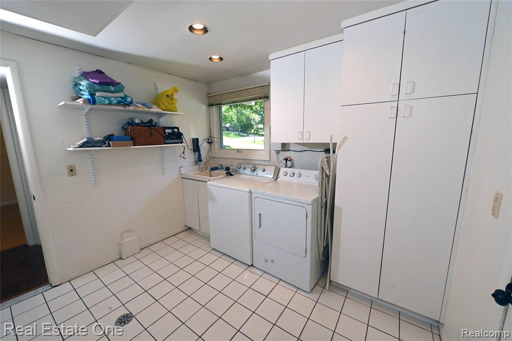 5382 Van Ness Drive, Bloomfield Hills, MI 48302 — Photo 8