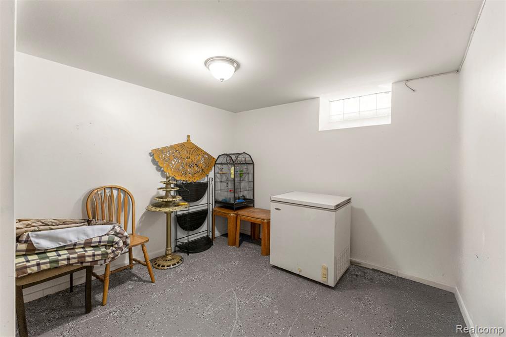 7601 Stout Street, Detroit, MI 48228 — Photo 22