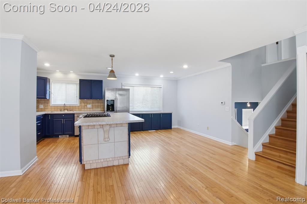 470 Crystalia Street, Commerce Twp, MI 48382 — Photo 8
