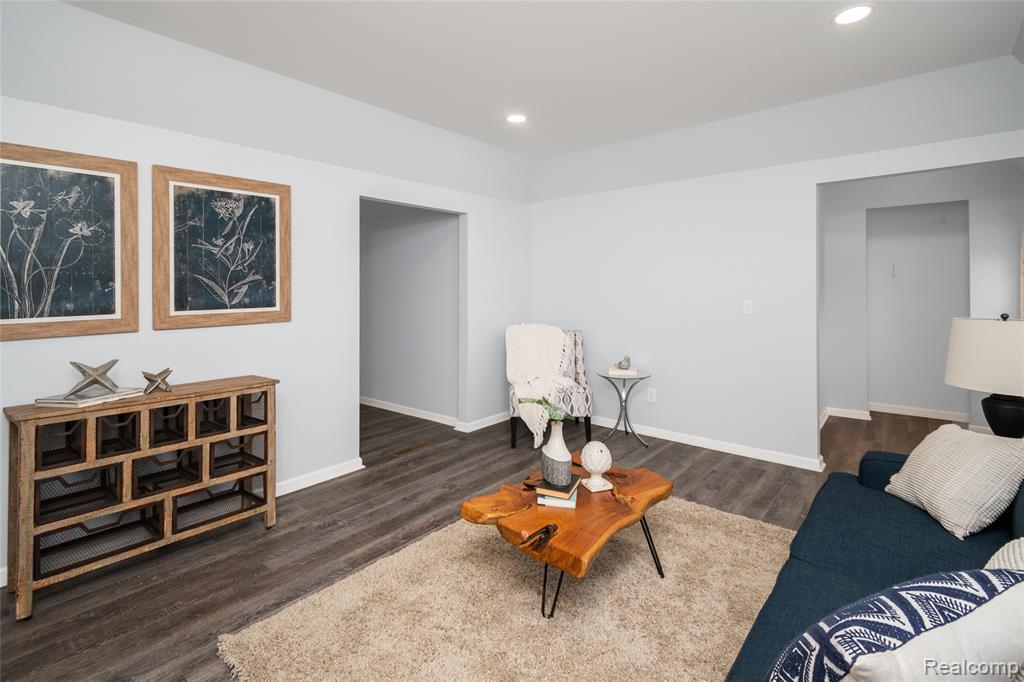 17125 Warrington Drive - Photo 3
