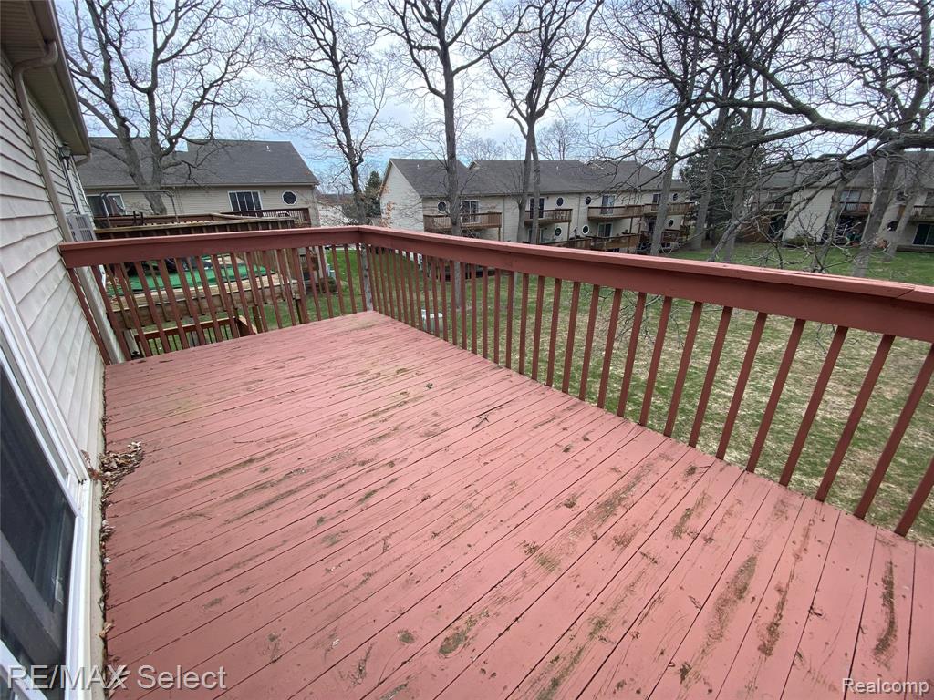 5024 Harbor Oak Drive, Waterford, MI 48329 — Photo 20