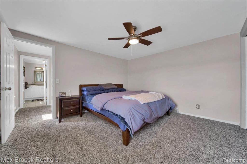 8360 Parker, Saline, MI 48176 — Photo 20