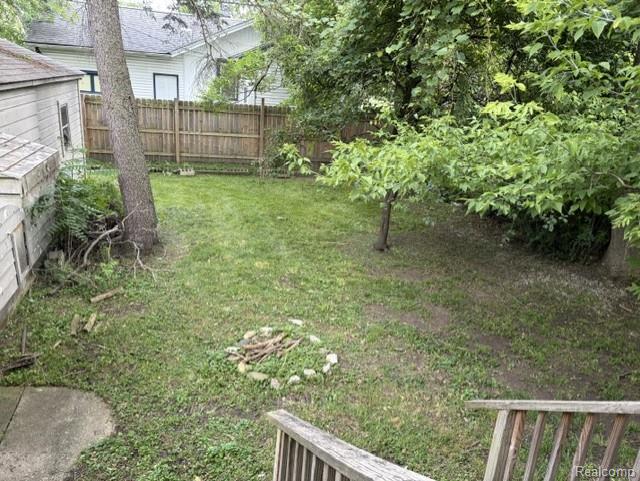 969 Myrtle Avenue, Waterford, MI 48328 — Photo 18