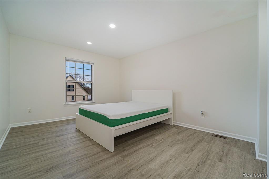 3042 CLOVERLY Lane, Ann Arbor, MI 48108 — Photo 19