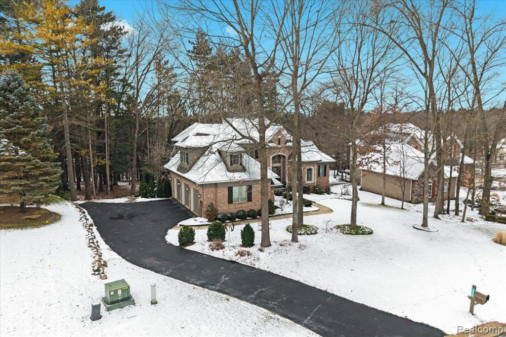 5828 Wyndam Lane, Brighton, MI 48116 — Photo 41