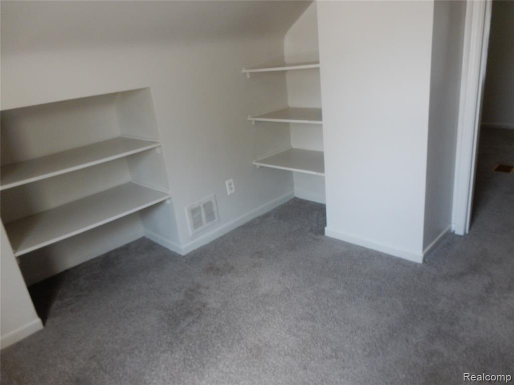 6782 Evergreen Avenue, Detroit, MI 48228 — Photo 16