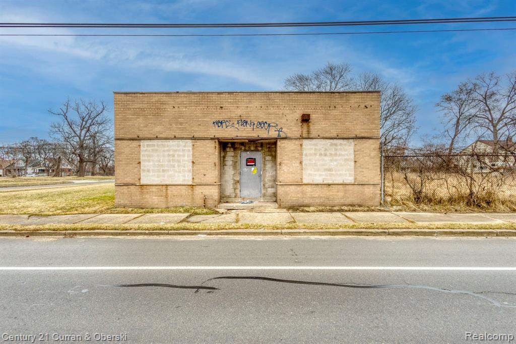 14008 Meyers Road