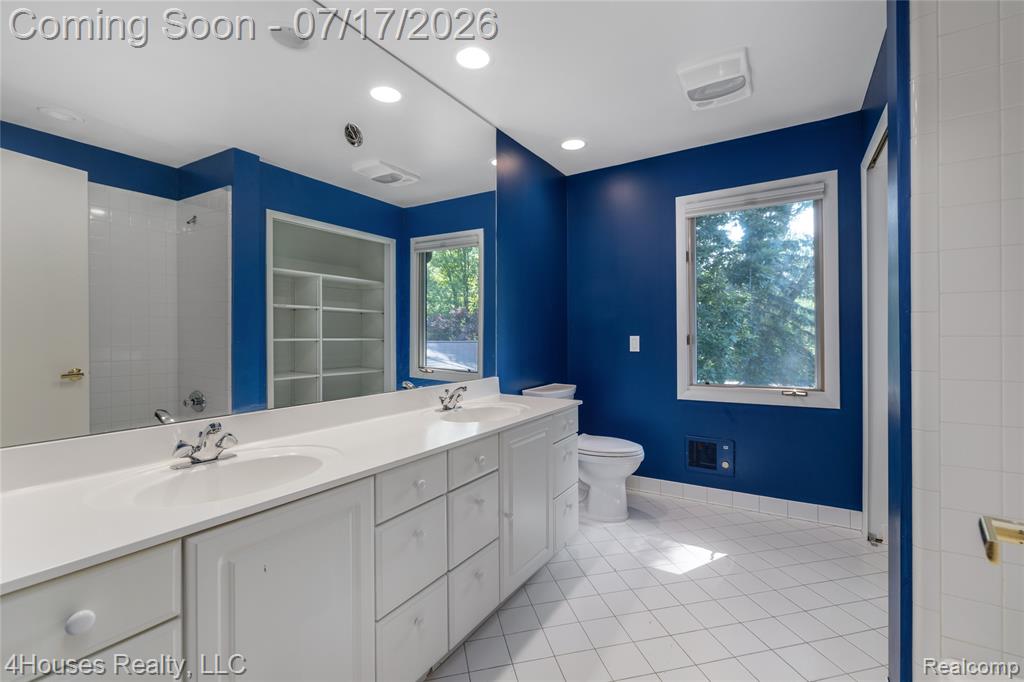 5717 Sussex Drive, Troy, MI 48098 — Photo 47