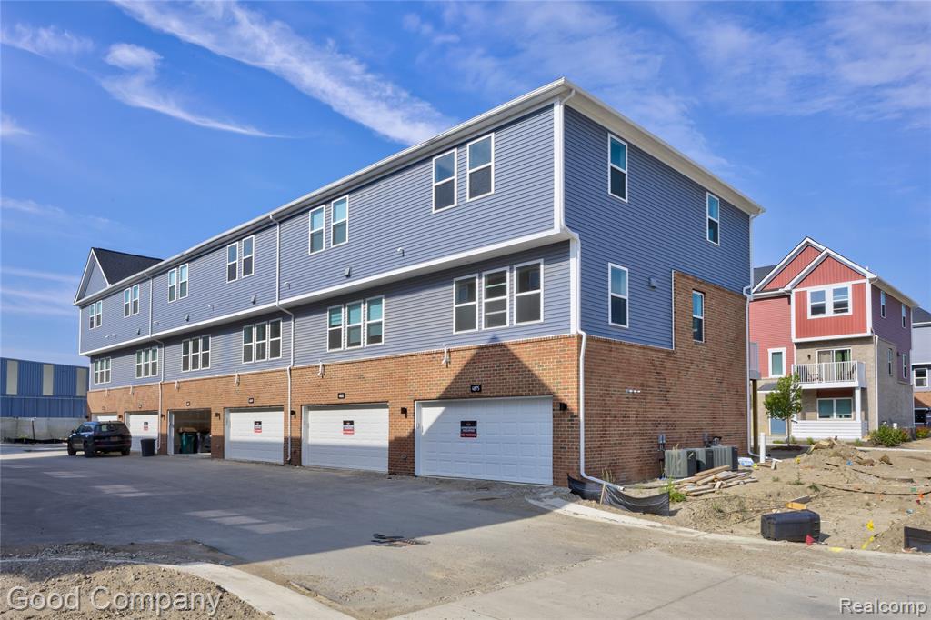 4849 Ludlow Lane, Troy, MI 48085 — Photo 42