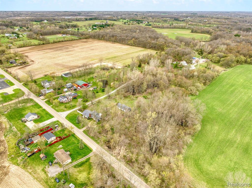 5035 CENTER Road, Linden, MI 48451 — Photo 71
