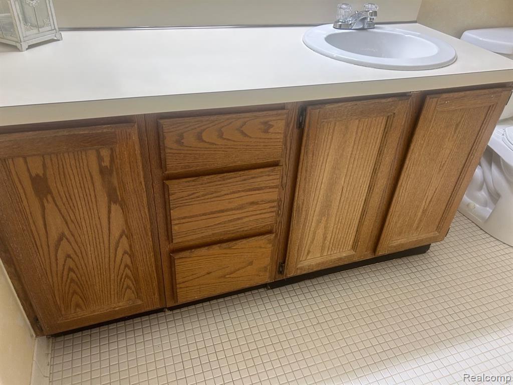 54667 SHELBY Road, Shelby Twp, MI 48316 — Photo 15